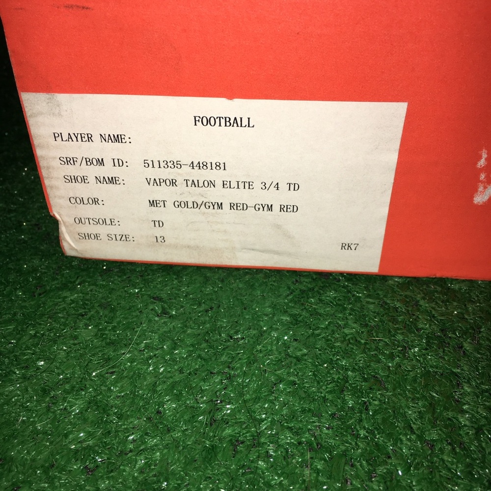 NEW NIKE VAPOR TALON ELITE 3/4 TD
GOLD / GYM RED - Picture 3 of 7